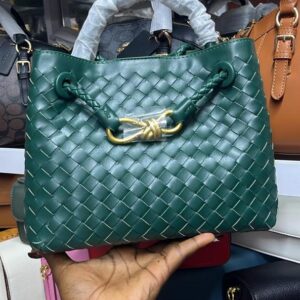 Botega